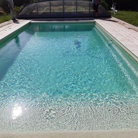 Chambre Double Avec Piscine Et Jacuzzi Bernadets-Debat Bagian luar foto